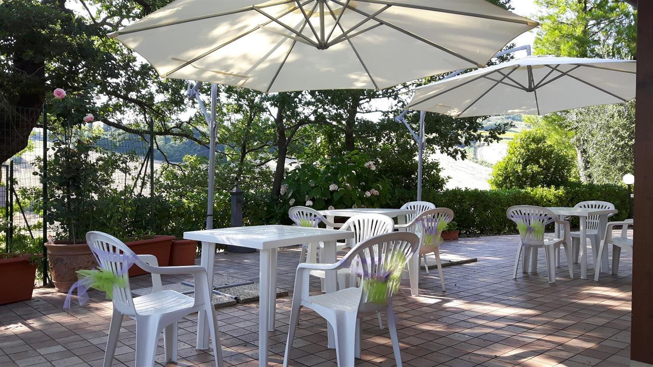 La Casa In Campagna Bed & Breakfast Cossignano Dış mekan fotoğraf
