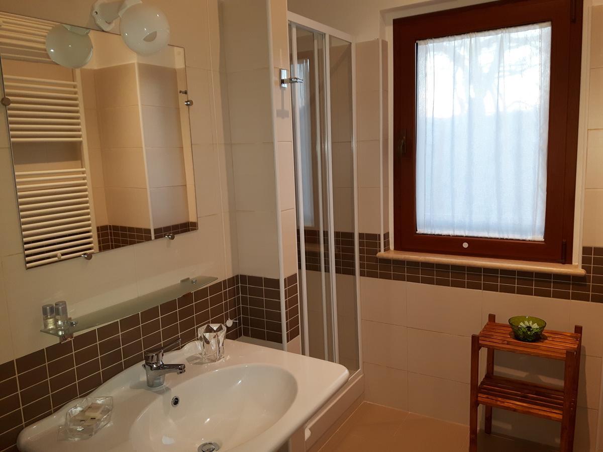 La Casa In Campagna Bed & Breakfast Cossignano Dış mekan fotoğraf